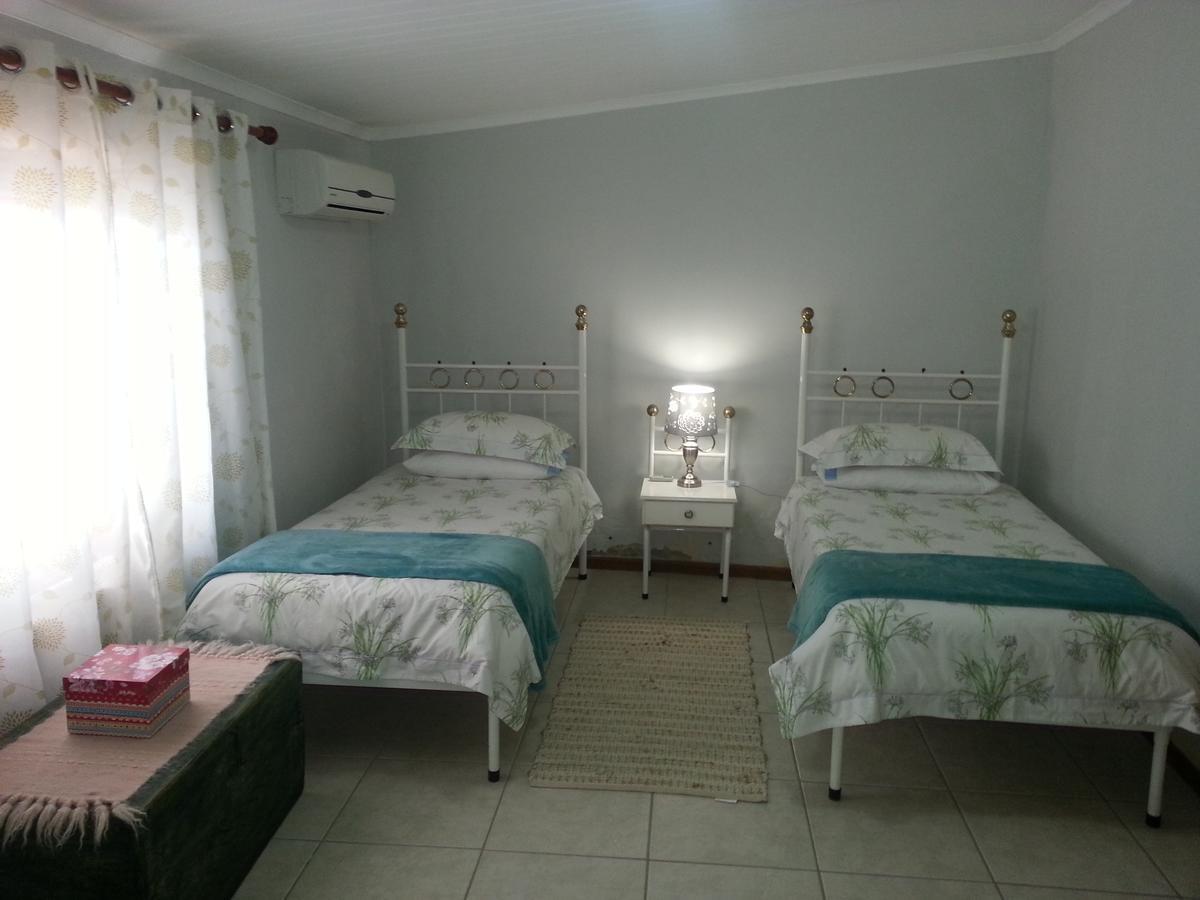 Middelkraal Accommodation Garies Buitenkant foto